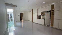 Mohamed Sultan Road (D9), Office #556811661